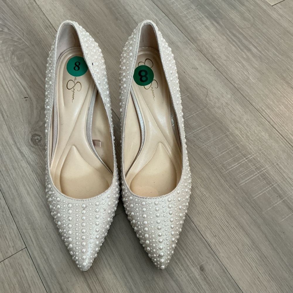 Elegant Pearl-Embellished White Pumps